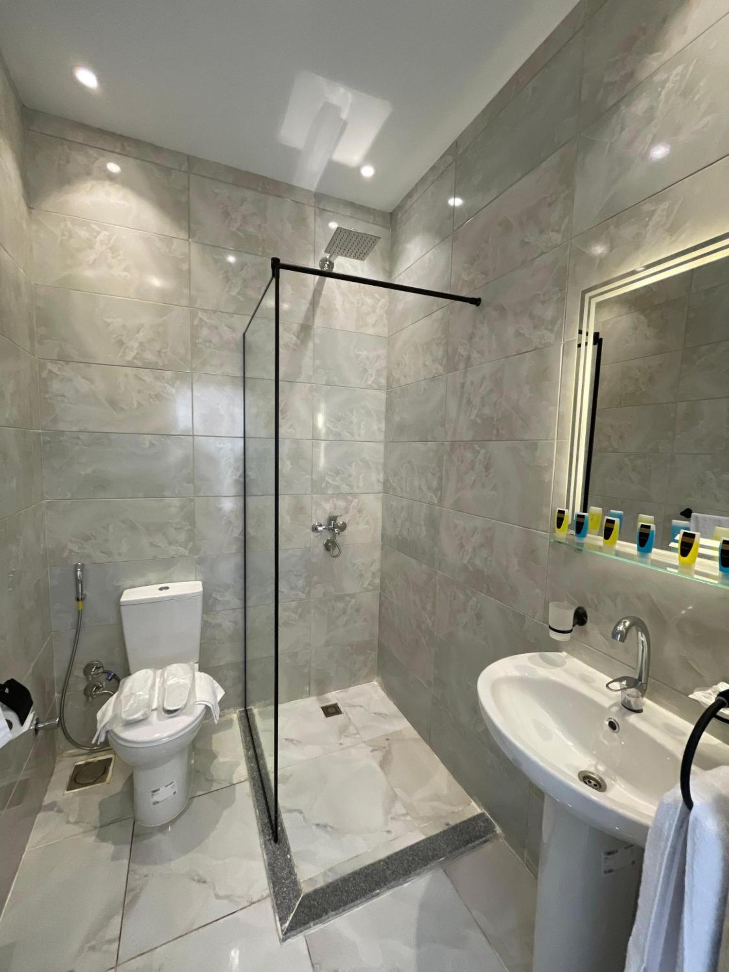 New Glamour Pyramids Hotel Kafret el-Gabal Zewnętrze zdjęcie