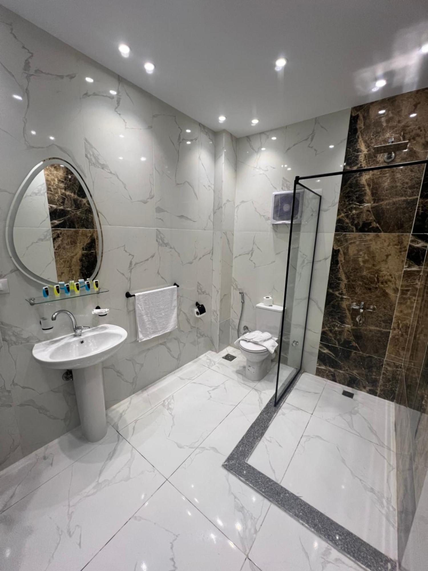 New Glamour Pyramids Hotel Kafret el-Gabal Zewnętrze zdjęcie